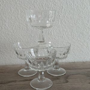 Set Of 4 Champagne/tall Sherbet